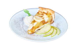 Warme appeltaart met ijs en slagroom